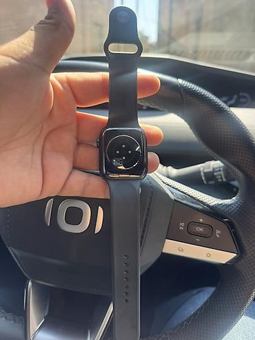 smart glasses: Apple Watch Series 8 – 45 mm, qara rəng - Korpus: Alüminium - Arxa — 2