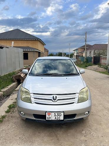 e60 m5: Toyota Ist: 2003 г., 1.5 л, Автомат, Бензин, Хэтчбэк — 3