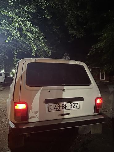 tap az 015: VAZ (LADA) 4x4 Niva: 1.7 l | 2005 il 287111 km Ofrouder/SUV — 4