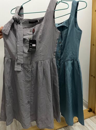 новые платья: Размер 42
Цена 200
Ткань лён