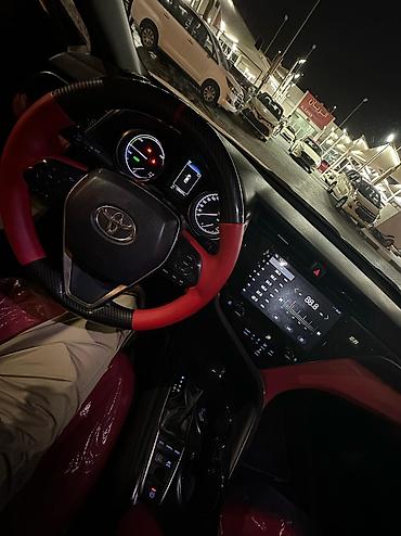 Toyota: Toyota Camry: 2020 г., 2.5 л, Автомат, Гибрид, Седан — 9