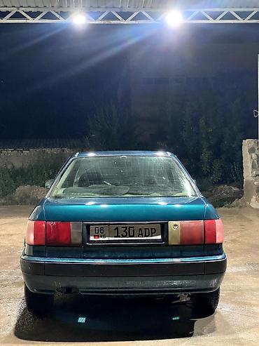 jac js6: Audi 80: 1994 г., 2 л, Механика, Бензин, Седан — 4