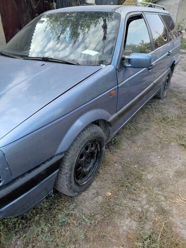 движок на пассат: Volkswagen Passat: 1992 г., 2 л, Механика, Универсал