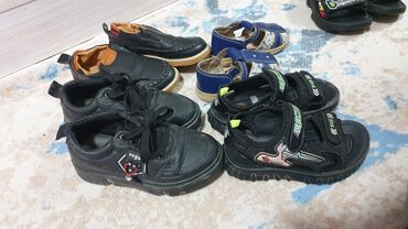 Детская обувь: 26. 27 размер. р 20 
общ 600сом
детский обувь