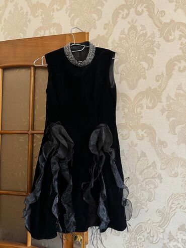 Платья: Вечернее платье, Мини, XS (EU 34)