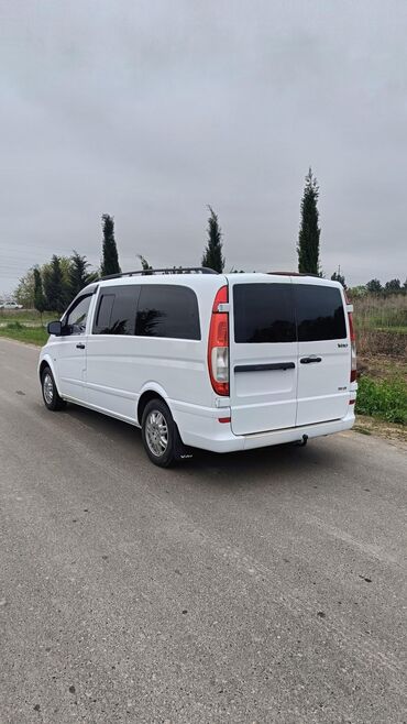 Mercedes-Benz: Mercedes-Benz Vito: 2.2 l | 2010 il Van/Minivan — 3