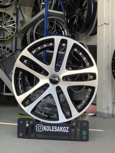 Диски: Литые Диски R 17 AC Schnitzer, Комплект, отверстий - 4, Новый
