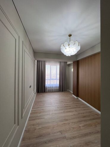 офис в бизнес центре: 2 бөлмө, 70 кв. м, Элитка, 9 кабат