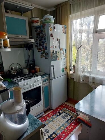 тоголок молдо фрунзе: 3 бөлмө, 61 кв. м, 104-серия, 3 кабат, Евроремонт