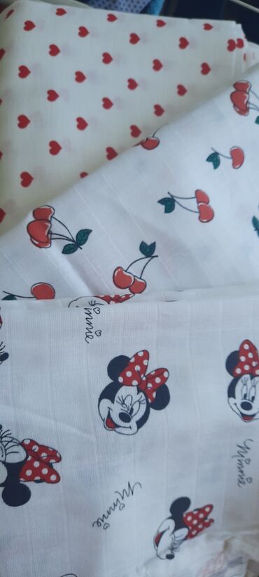 Ostale dečije stvari: Set pamučnih tetra/pelena i muslin tkanina sa raznim printovima za — 1