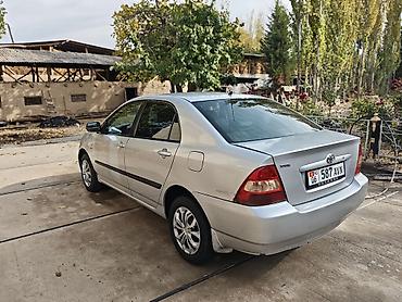 е34 34: Toyota Corolla: 2003 г., Бензин, Седан — 4