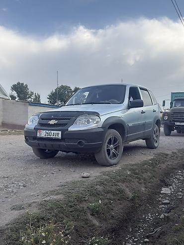 2 2 sdi: Chevrolet Niva: 2012 г., 1.7 л, Механика, Бензин — 1