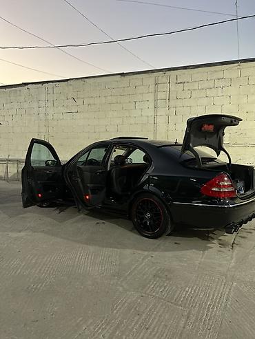 x class: Mercedes-Benz E-Class: 2003 г., 3.2 л, Автомат, Газ, Седан — 2