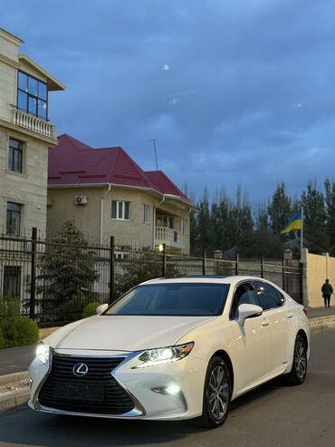 Lexus: Lexus ES: 2016 г., 2.5 л, Автомат, Гибрид, Седан