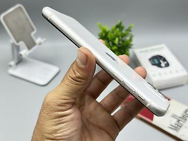 hoco e96a: IPhone 11, Б/у, 128 ГБ, Белый, Чехол, 67 % — 4