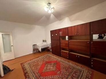 центральная мечеть: 3 комнаты, 65 м², 105 серия, 2 этаж, Старый ремонт