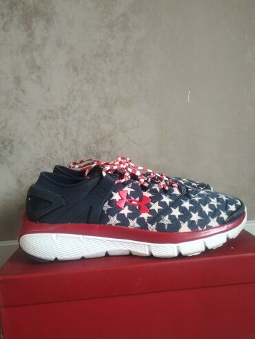 Women's Sneakers and athletic shoes: Оригинальные кроссовки under armour размер 38