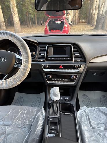 rolls royce phantom: Hyundai Sonata: 2023 г., 2 л, Автомат, Газ, Седан — 10