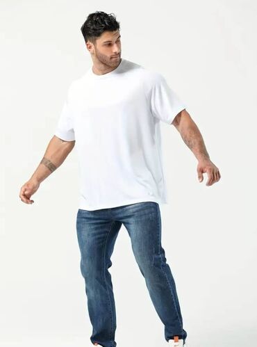 Футболки: Футболки: белый 4xl (56-58)- 1шт черный 4xl (56-58) - 2 шт черный 5xl at lalafo.kg — 10 Футболки: Футболки: белый 4xl (56-58)- 1шт черный 4xl (56-58) - 2 шт черный 5xl — 10