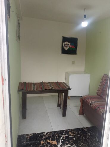 Ofislər: Salam İcarəyə verilir Məhəllələrin çıxışı Avtobus dayanacağı Mektebin -da lalafo.az — 8 Ofislər: Salam İcarəyə verilir Məhəllələrin çıxışı Avtobus dayanacağı Mektebin — 8