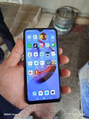 islenmis plansetlerin satisi: Xiaomi Mi 9, 32 GB, rəng - Göy, 
 Barmaq izi — 1