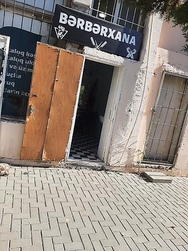 Kommersiya daşınmaz əmlakı: Tecili satilir,9kv²,kupcalidi,etrafli melumat ucun wp yazin: 070 577 — 1