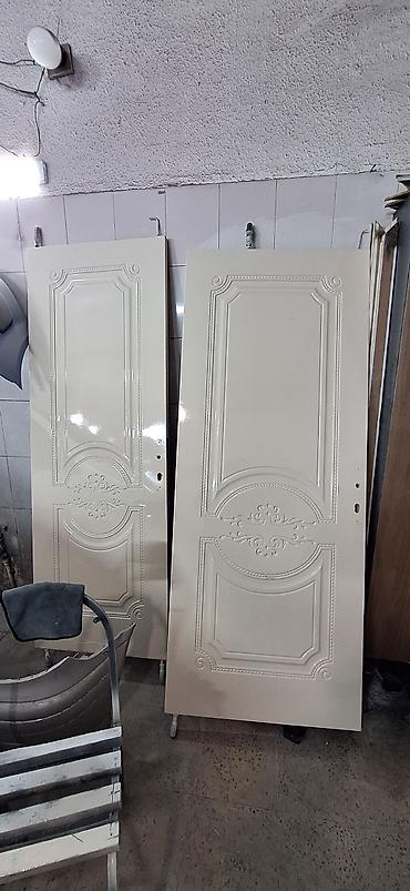 xam mdf: Ağ, klassik dizaynlı MDF otaq qapıları - Material: MDF əsaslı panel - — 1
