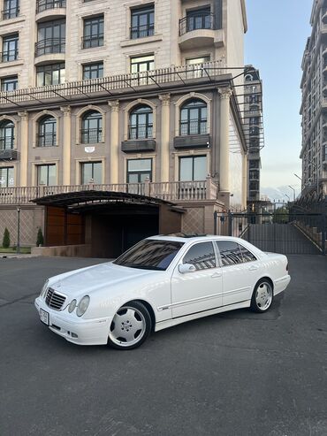 Mercedes-Benz: Mercedes-Benz E-Class: 2000 г., 4.3 л, Автомат, Бензин, Седан