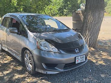 jas: Honda Fit: 2009 г., Хэтчбэк — 3