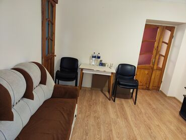 Uzunmüddətli kirayə mənzillər: 4-cü bayıl Popov,A.məmmədov küç,2 otaq + 1 kiçik otaq,3/1-i,h/t, ayrı -da lalafo.az — 4 Uzunmüddətli kirayə mənzillər: 4-cü bayıl Popov,A.məmmədov küç,2 otaq + 1 kiçik otaq,3/1-i,h/t, ayrı — 4