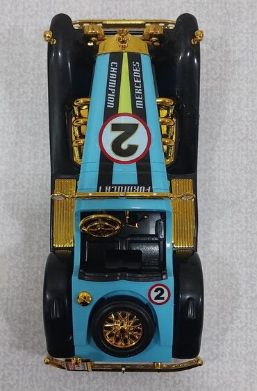 Avtomobil modelləri: Mercedes Formula-1 maşınlatı. Kolleksiya üçün retro model avtomobil – — 22