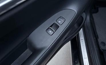 genesis 90: Hyundai Grandeur: 2020 г., 2.4 л, Вариатор, Гибрид, Седан — 5
