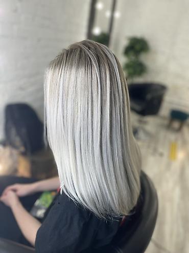 Парикмахеры: Милые дорогие девушки. Предлагаю Вам все виды качественного грамотного — 10