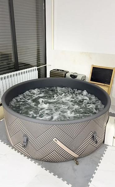 Джакузи, Круглая