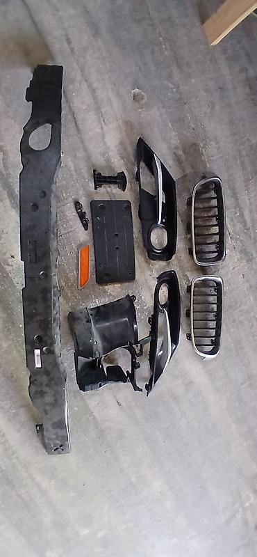 трубчатый радиатор: BMW üçün ön hissə ehtiyat hissələri dəsti Tərkib: - 2 ədəd radiator — 1