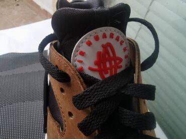 italijanske cizme u beogradu: Nike Air Huarache LE-Black-Bison-White 42 - 26,5 cm Kupljene u