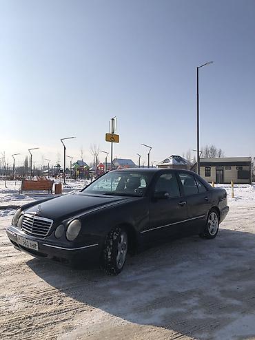 Mercedes-Benz: Mercedes-Benz E-Class: 2002 г., 3.2 л, Автомат, Бензин, Седан — 4