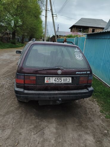 пасат б2: Volkswagen Passat: 1993 г., 1.8 л, Механика, Газ, Универсал