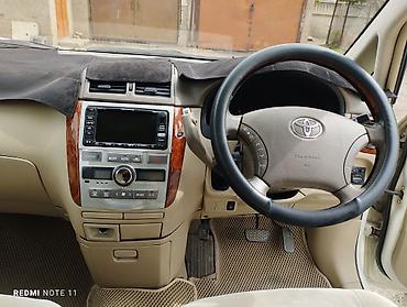 windom 2001: Toyota Ipsum: 2004 г., 2.4 л, Автомат, Газ, Минивэн — 4