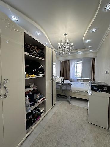 улица: 3 комнаты, 114 м², 7 мкр Элитка, 6 этаж, Старый ремонт — 9