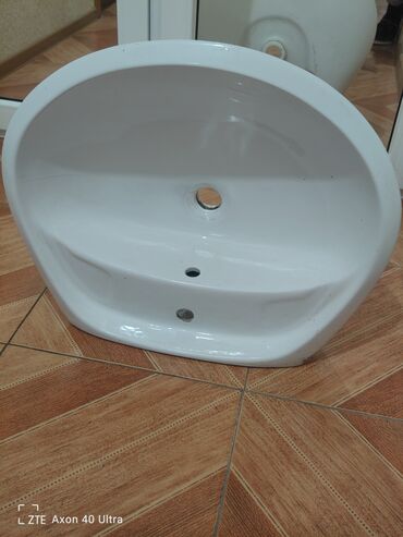 Çanaqlar, tülpanlar: Tulpan soldan saga eni 23.5 sm qarsisinda dayananda 19.6 sm Whatsapp — 4