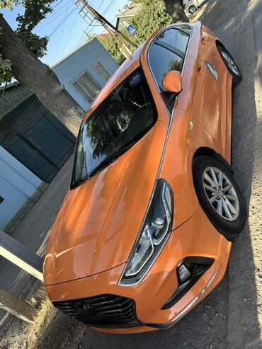 машина в ош: Hyundai Sonata: 2019 г., 2 л, Автомат, Газ, Седан