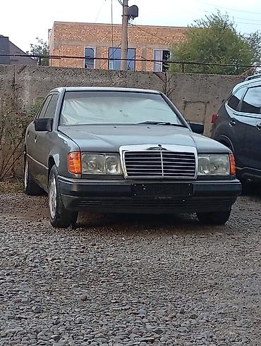 м рул: Mercedes-Benz W124: 1989 г., 2.3 л, Кол менен иштөөчү, Бензин, Седан — 1