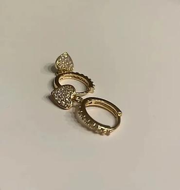 Minđuše: Zlatne minđuše alke sa priveskom srce - Dizajn: tanke alke sa visećim — 4