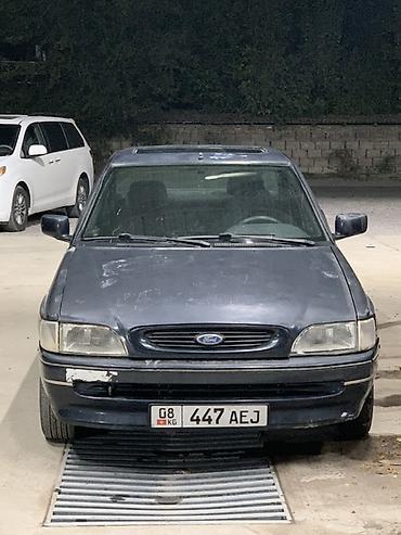 r 16: Ford Escort: 1998 г., 1.8 л, Механика, Бензин, Седан — 1