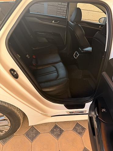 Транспорт: Kia K5: 2020 г., 2 л, Автомат, Газ, Седан — 10