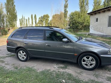 тоята эстима: Toyota Avensis: 2002 г., 1.8 л, Механика, Бензин, Универсал