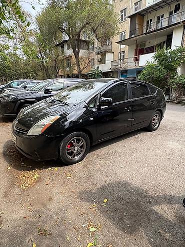 ford fusion qiyməti: Toyota Prius – hibrid liftbek Depozit-400 - Gövdə: 5 qapılı liftbek - — 1