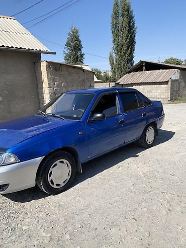 devo labo: Daewoo Nexia: 2010 г., Механика, Бензин, Седан — 2