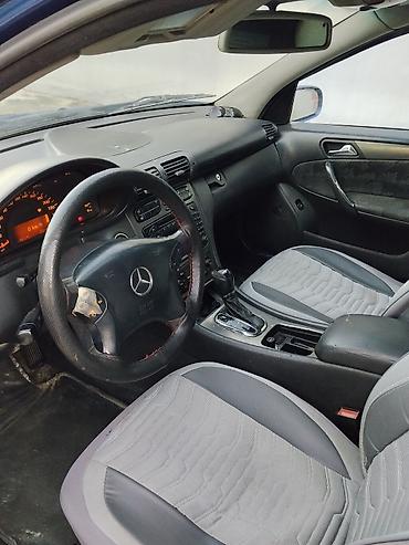 şadman maşını: Mercedes-Benz C-Class: 2.2 l | 2001 il Sedan — 4